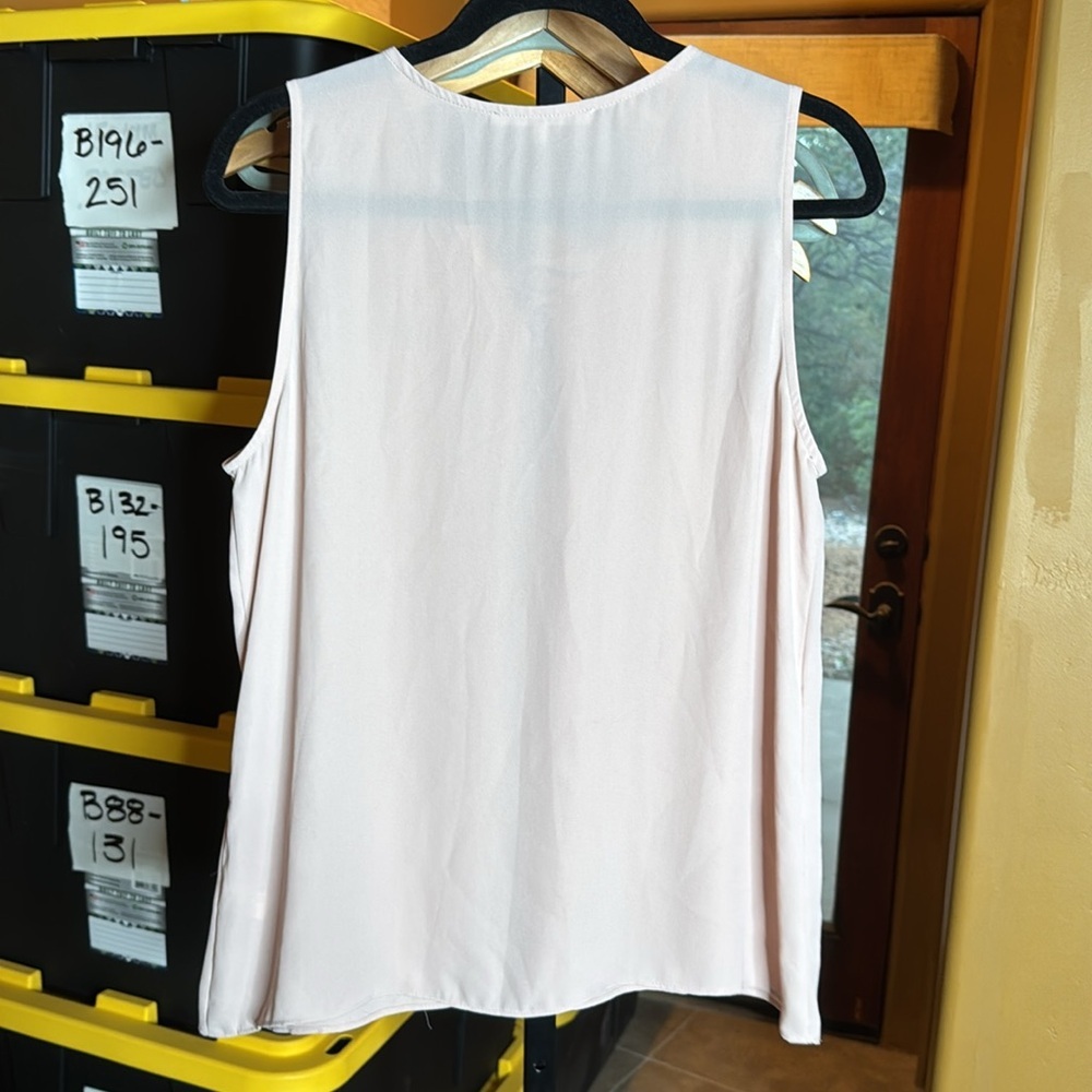 Violet + Claire Blush Pink Ruffle Lace-Up Sleeveless Blouse Medium - Picture 9 of 9
